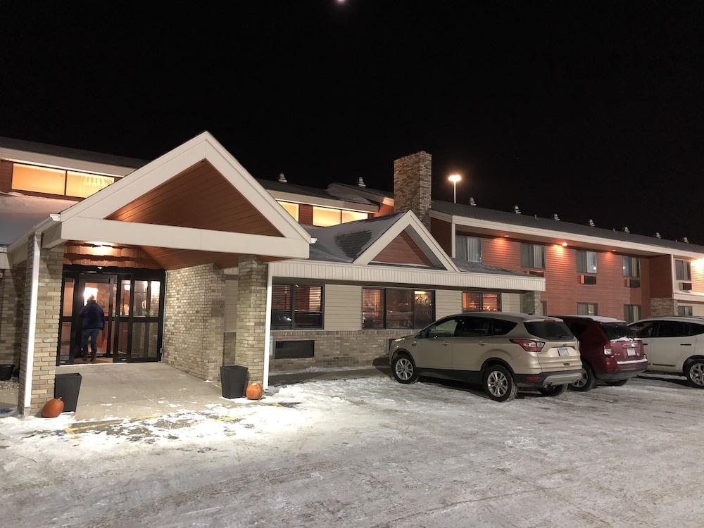 Americinn By Wyndham Fargo West Acres Dış mekan fotoğraf